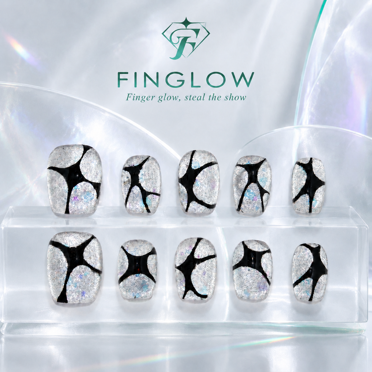 Diamond Starburst Short Square Press-On Nails, Silver Glitter Black Geometric Y2K Style